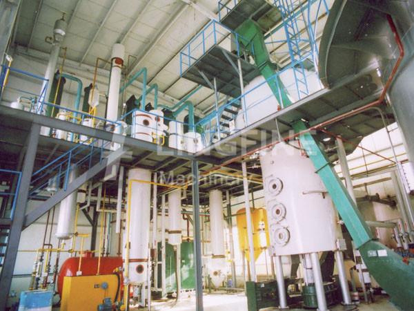 Cooking oil extraction machine