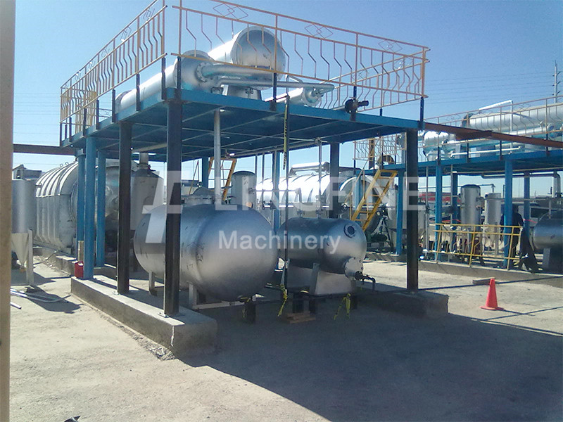 Vietnam 10TPD Waste Plastic And Tyre Oil Distillat Diesel